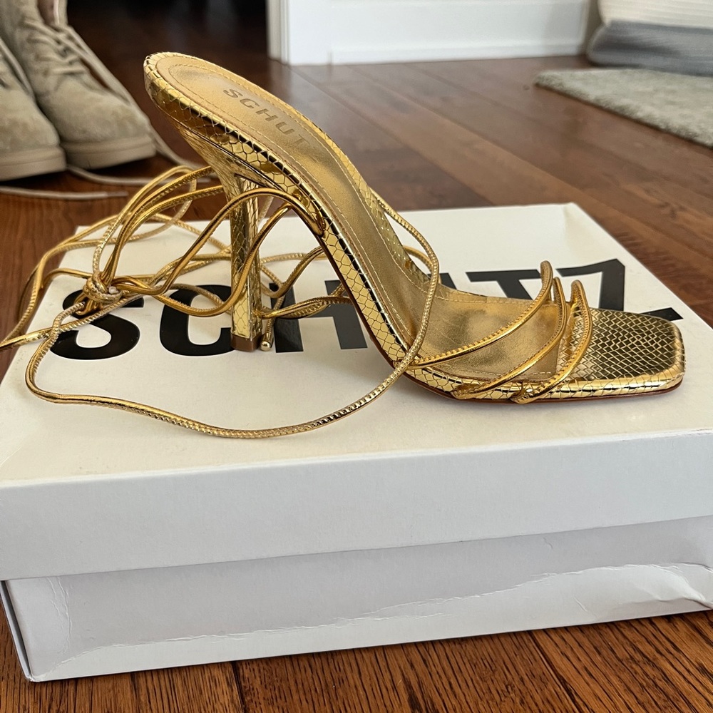 SCHUTZ Thea Metallic Heels